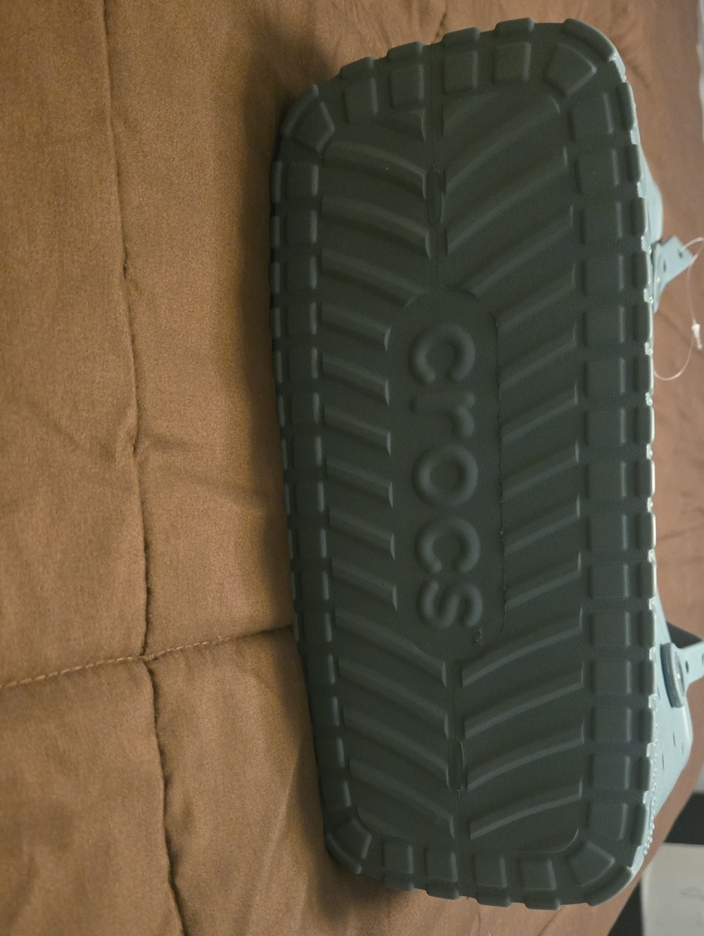 CROCS CLASSIC MEDIUM Tote POND COLOR. Greydish Color - Picture 4 of 6